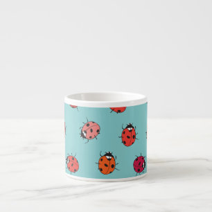 Taza De Espresso Ladybugs, fondo azul, encantadora pieza sin costur