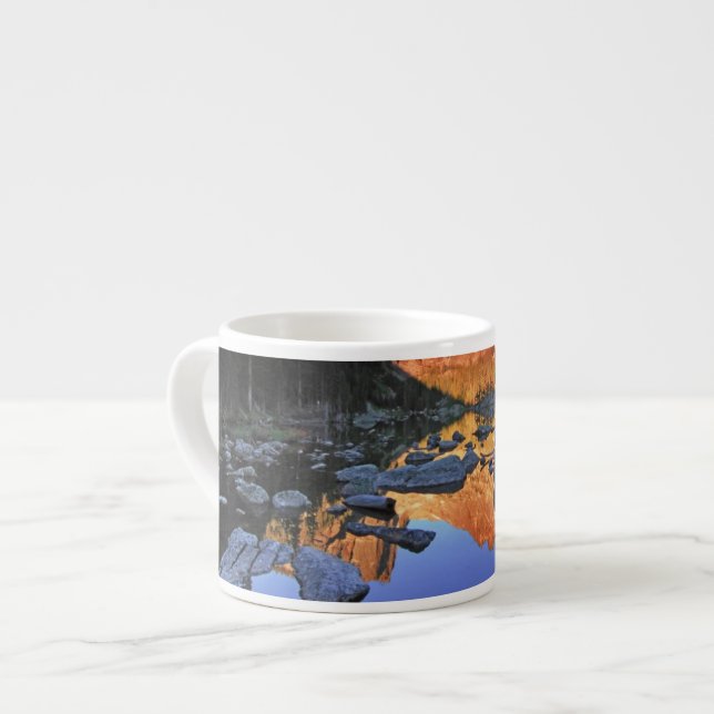 Taza De Espresso Lago ideal (Izquierda)