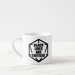 Taza De Espresso Las vidas negras BLM son críticas [B&W]