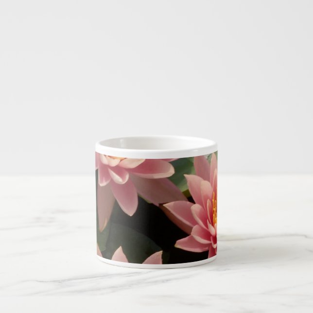 Taza De Espresso Lirio de agua rosado (Frente)