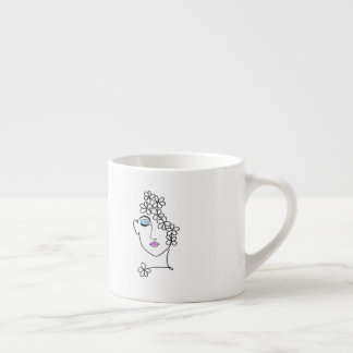 Taza De Espresso Mujer con flores arte de línea