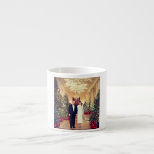 Taza De Espresso Navidades de Trump para la Casa Blanca