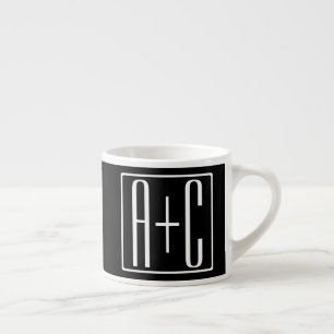 Taza De Espresso Negro y Blanco   Iniciales de Parejas