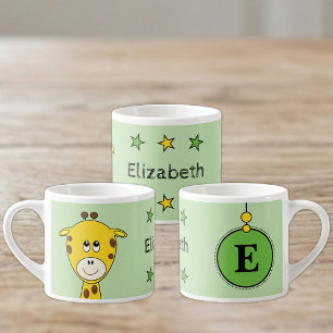 Taza De Espresso Niños jirafa linda nombre inicial verde