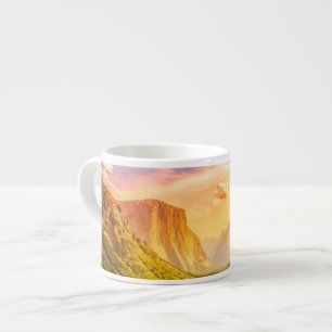 Taza De Espresso Opinión del túnel del parque nacional de Yosemit