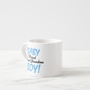 Taza De Espresso Orgullosos regalos de bebé de la abuela