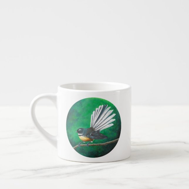 Taza De Espresso Pájaro de fantasía de Nueva Zelanda (piwakawaka) (Izquierda)