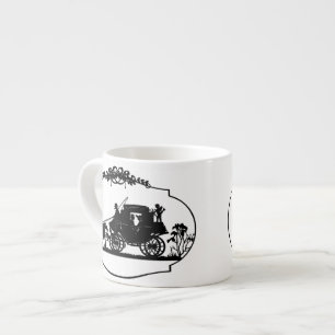 Taza De Espresso Paseo en carro con ropa y regalos cupido