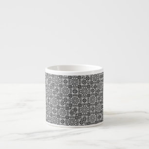 Taza De Espresso patrón de mandala floral BW