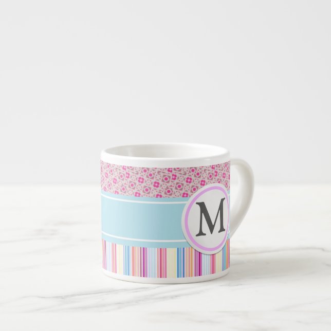 Taza De Espresso Rayas y modelo rosados (Derecha)