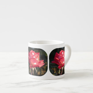 Taza De Espresso Rosa rosado y blanco