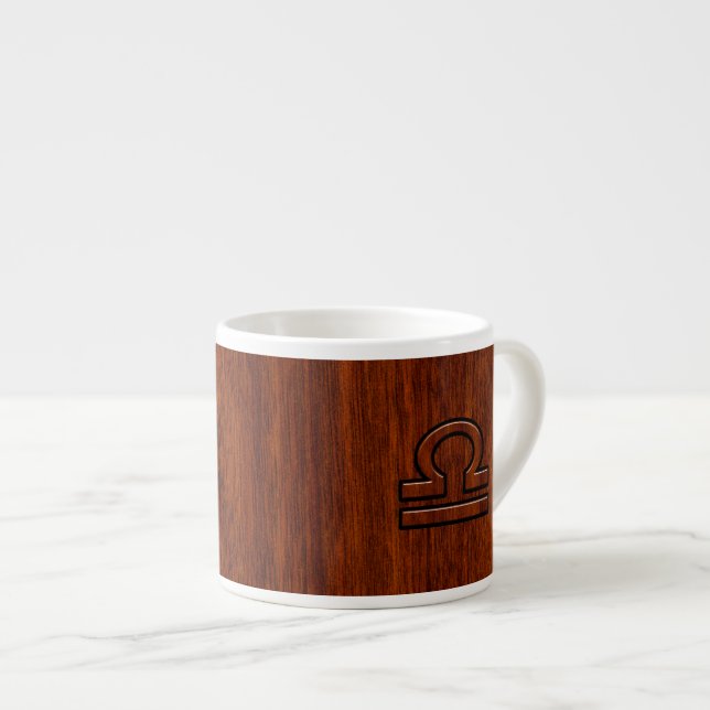 Taza De Espresso Rótulo Libra Zodiac en la decoración estilo caoba (Derecha)