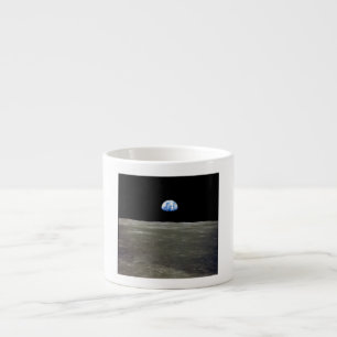 Taza De Espresso Tierra desde la Luna en el Espacio Negro: Salida d