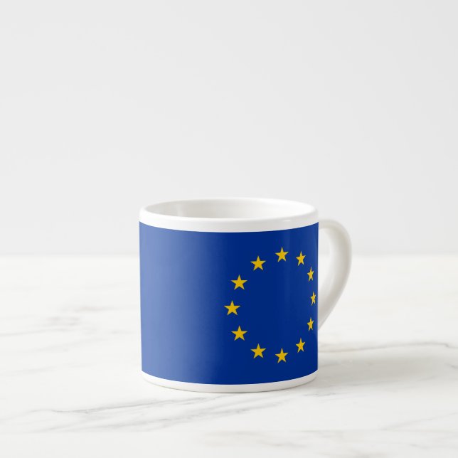 Taza De Espresso Unión europea - la UE señala por medio de una (Derecha)