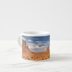 Taza De Espresso Vista de las manoplas, valle del monumento