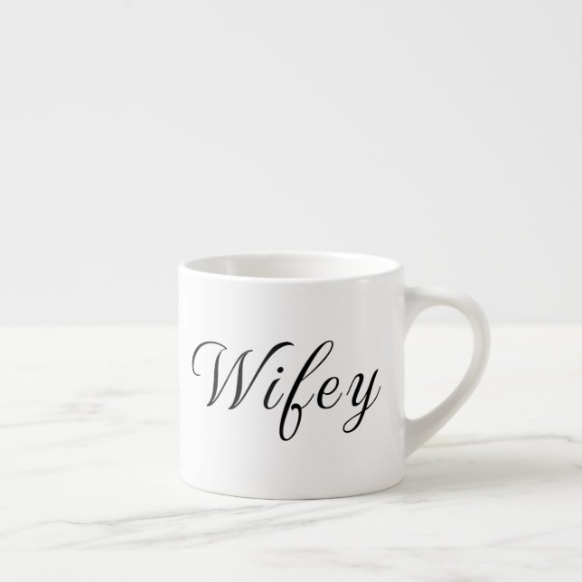 Taza De Espresso Wifey mujeres blancas de escritura negra moderna (Derecha)