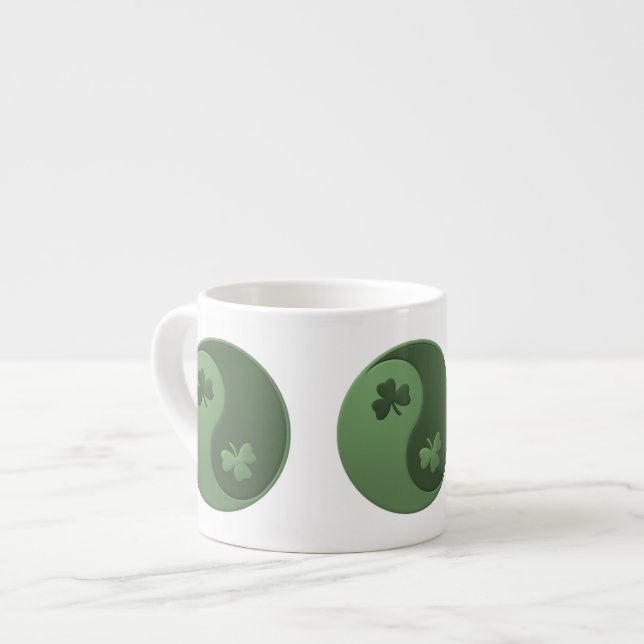 Taza De Espresso Yin Yang Shamrocks (Izquierda)