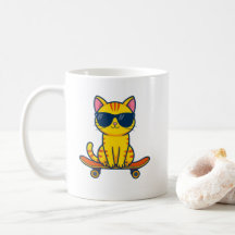 Taza de gato en monopatín lindo – Café divertido d
