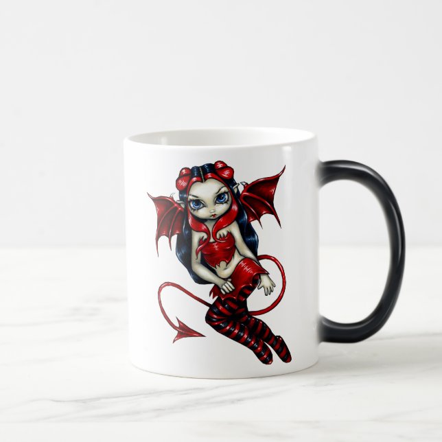 Taza "de hadas" diabólica (Derecha)