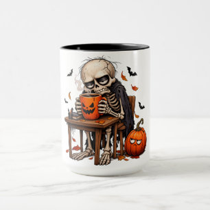 Taza de Halloween de Esqueleto bebiendo de una cal