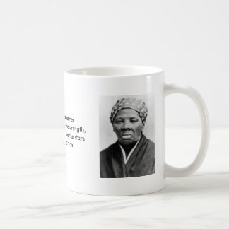 Taza de Harriet Tubman con cita "ideal"