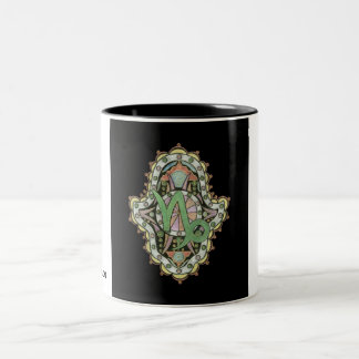 Taza de Khamsa del Capricornio