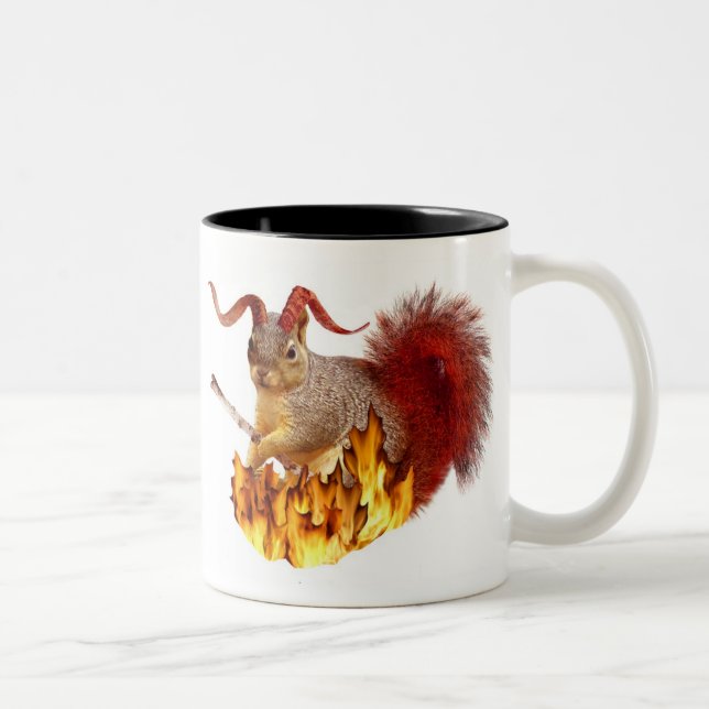 Taza de la ardilla de Krampus (Derecha)
