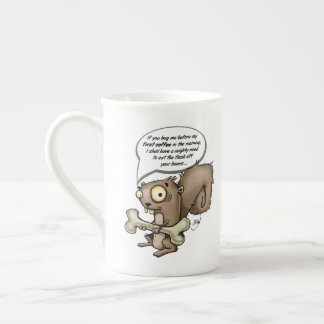 Taza de la ardilla del café