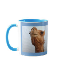 Taza de la cara del camello
