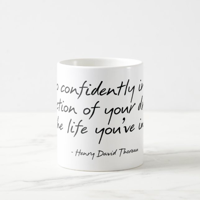 Taza de la cita de Thoreau (Centro)