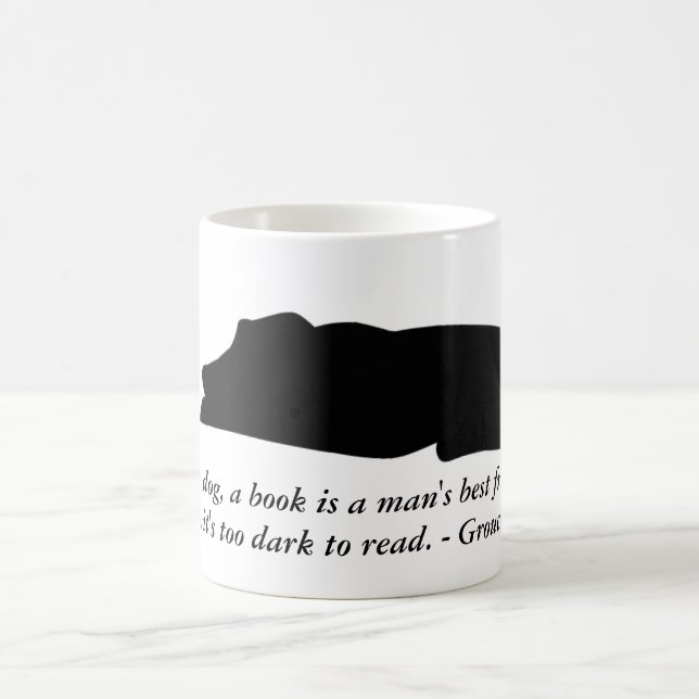 Taza de la cita del perro y del libro (Centro)