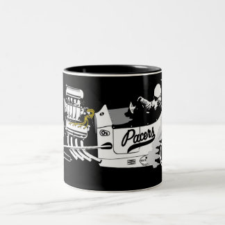 Taza de la imagen del automóvil descubierto