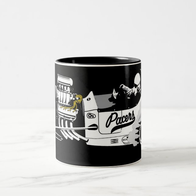 Taza de la imagen del automóvil descubierto (Centro)