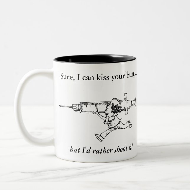 Taza de la inyección de la enfermera (Izquierda)