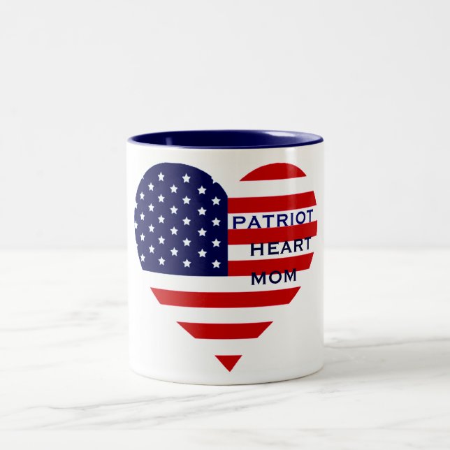 Taza de la MAMÁ del CORAZÓN del PATRIOTA (Centro)