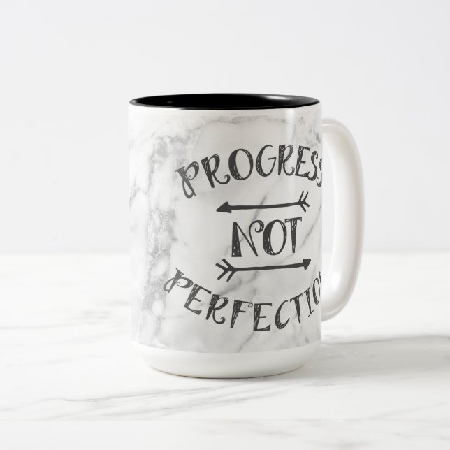 Taza de la perfección del progreso no - fondo de (Anverso derecho)