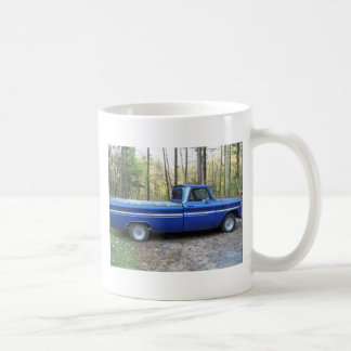 Taza de la recogida de 66 Chevy