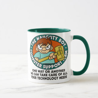 Taza de la tecnología del ordenador del muchacho