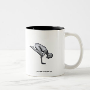 Taza de la yoga - actitud de la grúa (cuervo)
