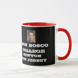 Taza de los alumnos de la universidad de Don Bosco