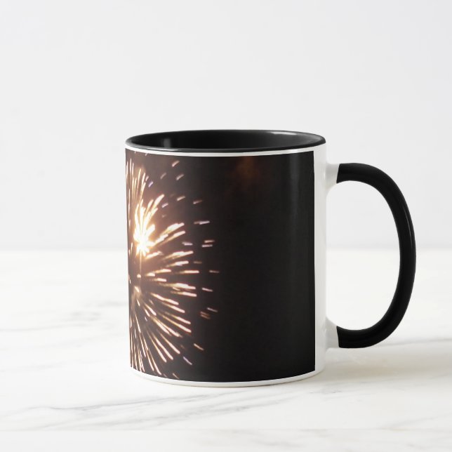 Taza de los fuegos artificiales (Derecha)