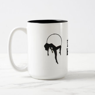 Taza de Lyra Hangin del aro de los Aerialists