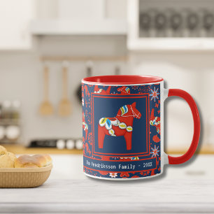 Taza de Navidad personalizada del Caballo de Dala