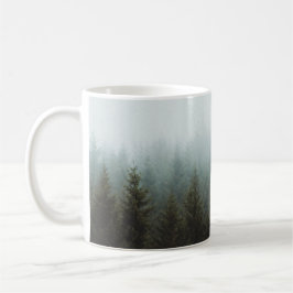 Taza de niebla del bosque