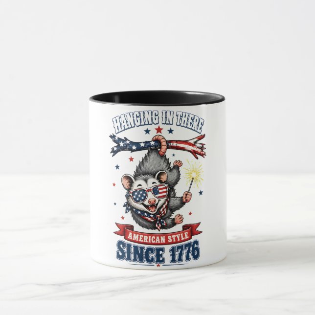Taza de Opossum del 4 de Julio (Centro)