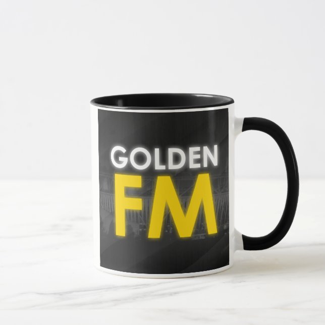 Taza de oro de FM (Derecha)