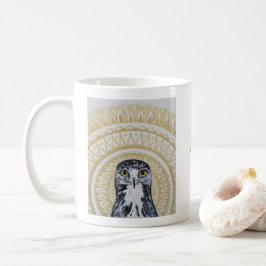 Taza de oro de la mandala del halcón