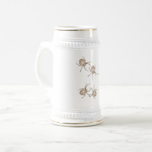Taza de oro y blanca del hombre araña del amante