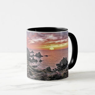 Taza de paisaje marino de puesta de sol en playa r