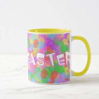 Taza de Pascua del revoltijo de la haba de jalea
